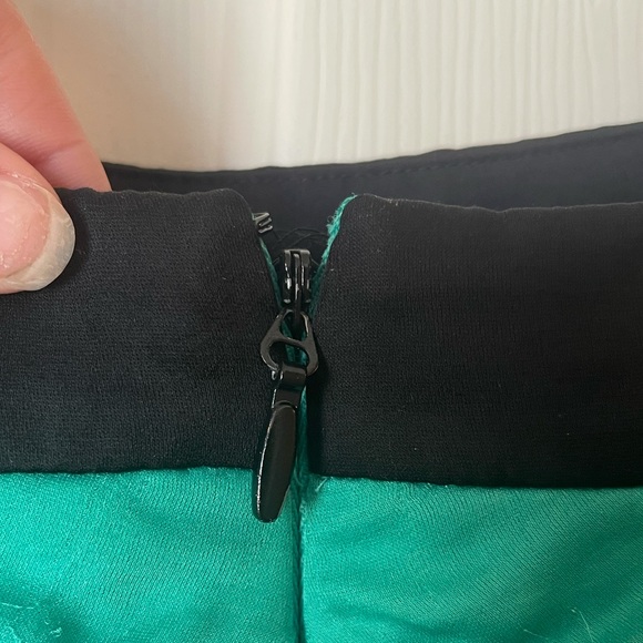 BCBGMaxAzria Emerald Cocktail Dress - Picture 4 of 6